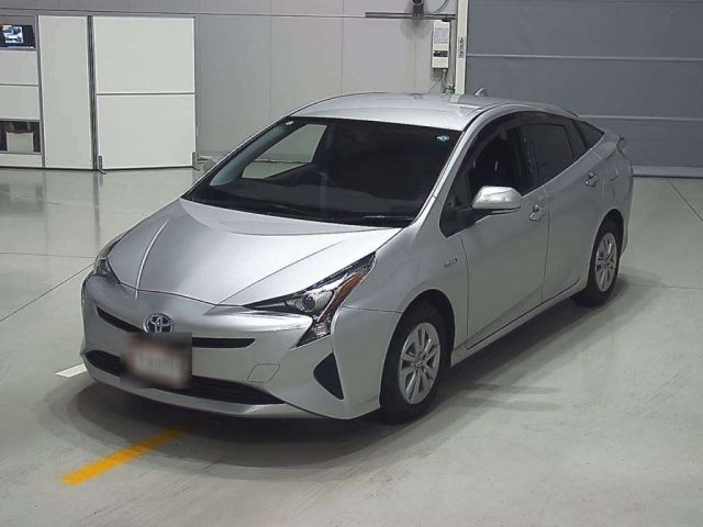 30096 Toyota Prius ZVW50 2018 г. (CAA Chubu)