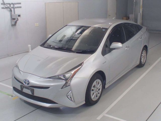 30152 Toyota Prius ZVW55 2018 г. (CAA Chubu)