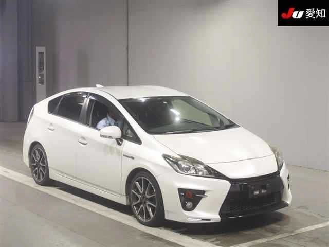 30269 Toyota Prius ZVW30 2015 г. (JU Aichi)