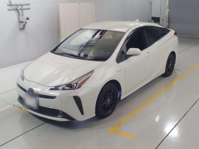 30345 Toyota Prius ZVW51 2019 г. (CAA Chubu)