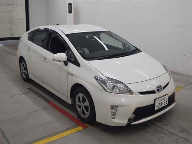 30368 Toyota Prius ZVW30 2012 г. (MIRIVE Osaka)