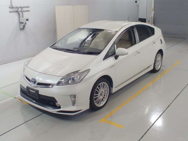 30454 Toyota Prius ZVW30 2012 г. (CAA Chubu)