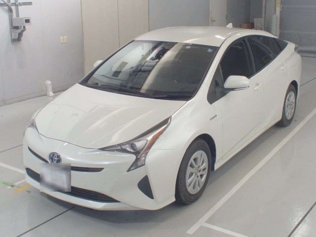 30520 Toyota Prius ZVW50 2018 г. (CAA Chubu)