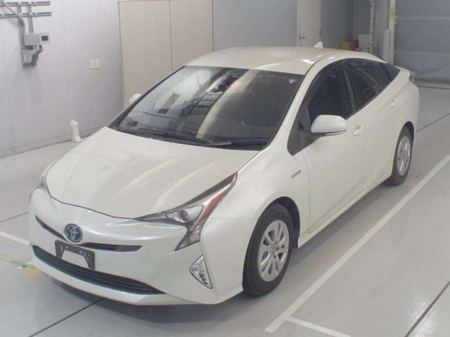 30577 Toyota Prius ZVW50 2018 г. (CAA Chubu)