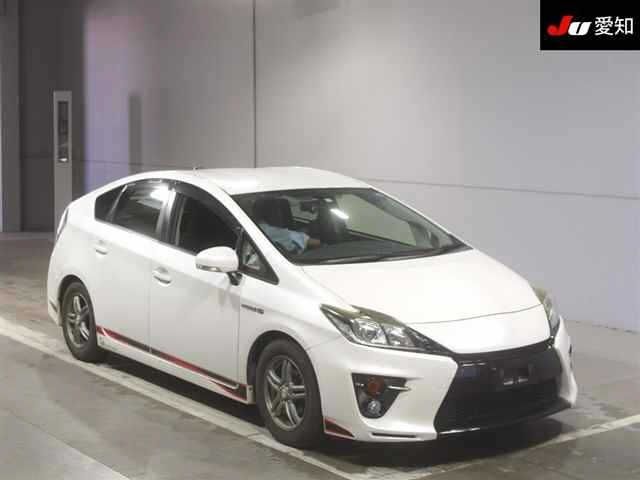 30798 Toyota Prius ZVW30 2013 г. (JU Aichi)