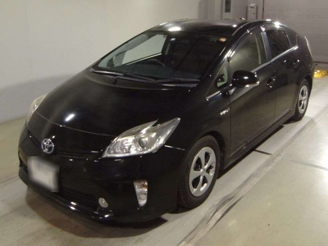 33 Toyota Prius ZVW30 2015 г. (TAA Tohoku)