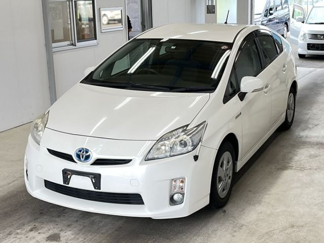 3343 Toyota Prius ZVW30 2011 г. (KCAA Minami Kyushu)