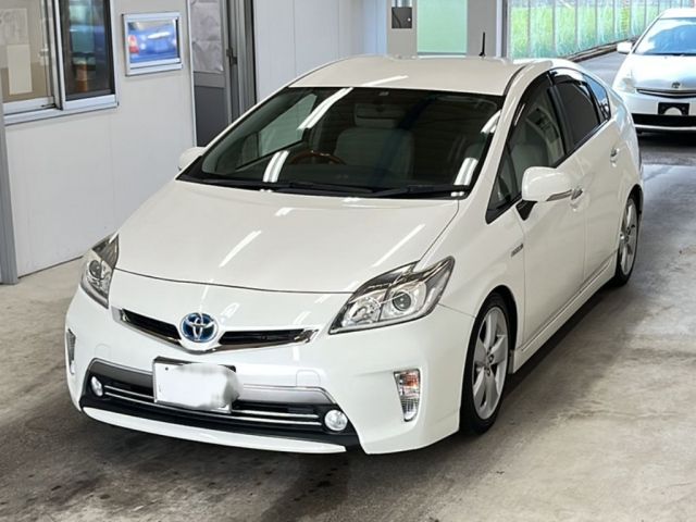 3401 Toyota Prius ZVW30 2012 г. (KCAA Minami Kyushu)