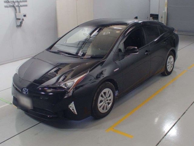 36569 Toyota Prius ZVW50 2018 г. (CAA Chubu)