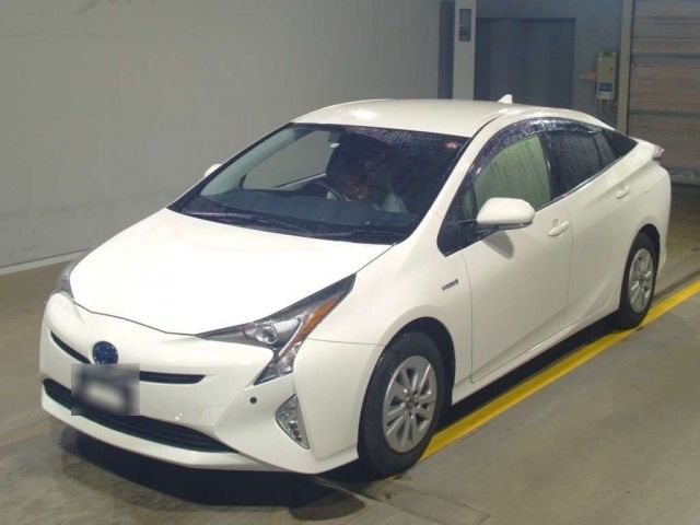 371 Toyota Prius ZVW55 2018 г. (TAA Yokohama)