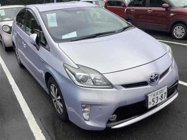 39 Toyota Prius ZVW30 2013 г. (JU Oita)