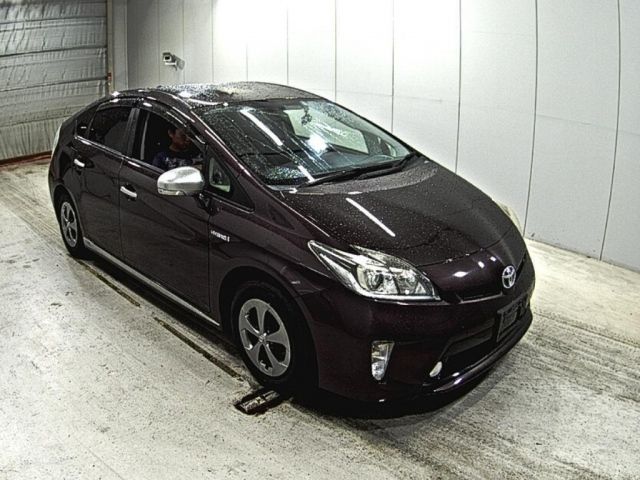 4094 Toyota Prius ZVW30 2014 г. (LAA Okayama)