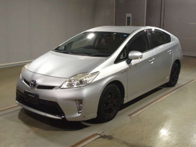 4198 Toyota Prius ZVW30 2013 г. (TAA Hyogo)