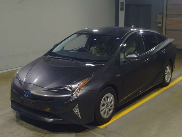 437 Toyota Prius ZVW50 2016 г. (TAA Yokohama)