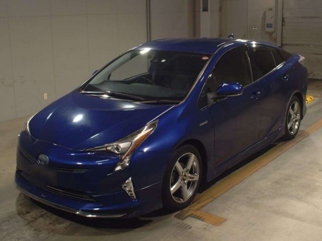 4376 Toyota Prius ZVW50 2016 г. (TAA Kyushu)