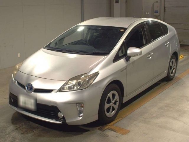 4614 Toyota Prius ZVW30 2012 г. (TAA Kyushu)