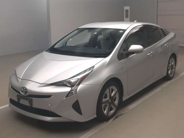 50074 Toyota Prius ZVW50 2017 г. (TAA Kantou)