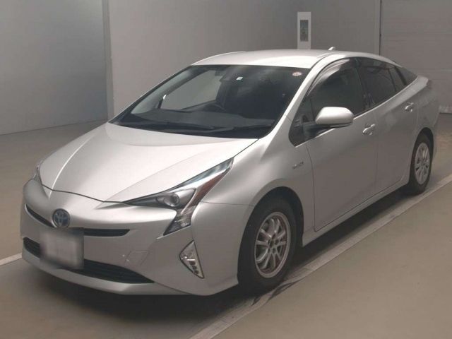 50085 Toyota Prius ZVW50 2018 г. (TAA Kantou)