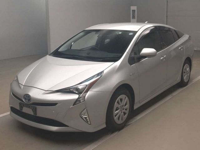 50091 Toyota Prius ZVW50 2018 г. (TAA Kantou)