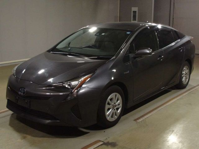 50096 Toyota Prius ZVW50 2018 г. (TAA Hyogo)