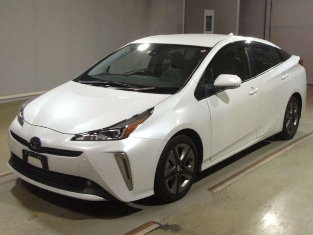 50097 Toyota Prius ZVW51 2021 г. (TAA Hyogo)