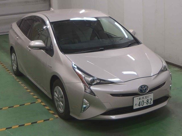 5046 Toyota Prius ZVW55 2016 г. (JU Niigata)