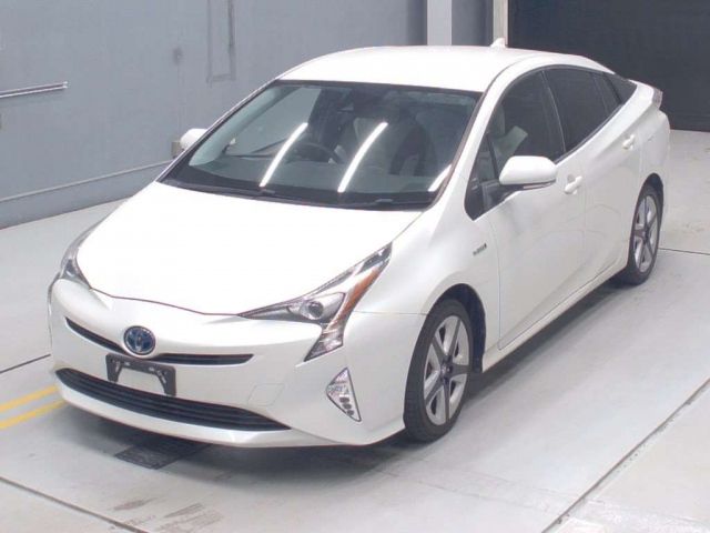 5097 Toyota Prius ZVW50 2017 г. (CAA Gifu)