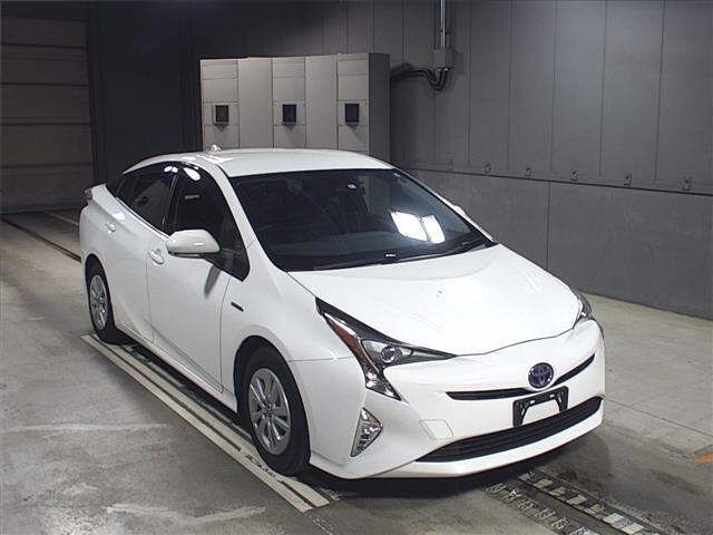 5791 Toyota Prius ZVW50 2016 г. (JU Gifu)