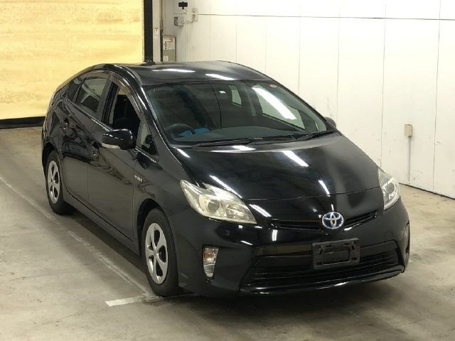 6031 Toyota Prius ZVW30 2012 г. (IAA Osaka)