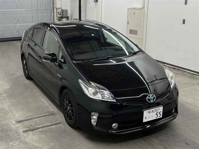 65516 Toyota Prius ZVW30 2014 г. (MIRIVE Saitama)