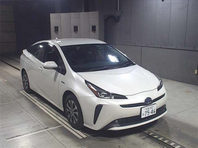 7051 Toyota Prius ZVW55 2019 г. (JU Gifu)