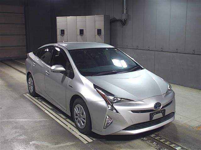 7118 Toyota Prius ZVW50 2018 г. (JU Gifu)