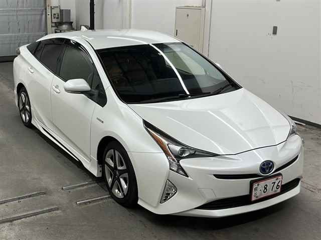 75055 Toyota Prius ZVW50 2016 г. (MIRIVE Saitama)