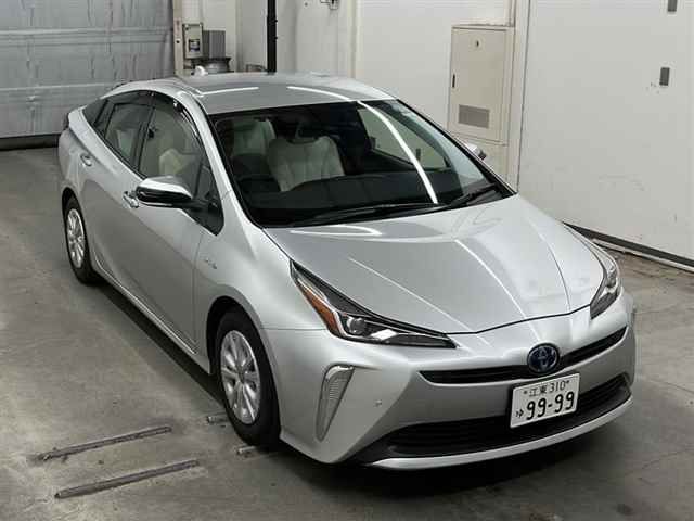 75147 Toyota Prius ZVW51 2019 г. (MIRIVE Saitama)