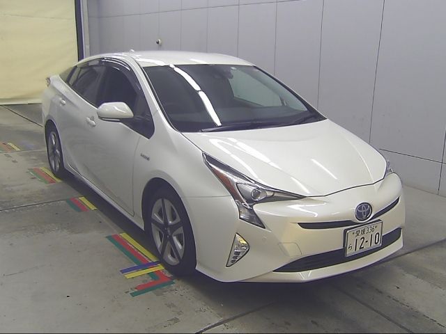 80241 Toyota Prius ZVW50 2018 г. (Honda Kansai)