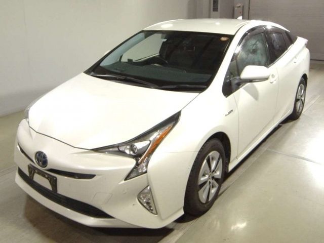 89 Toyota Prius ZVW51 2018 г. (TAA Tohoku)