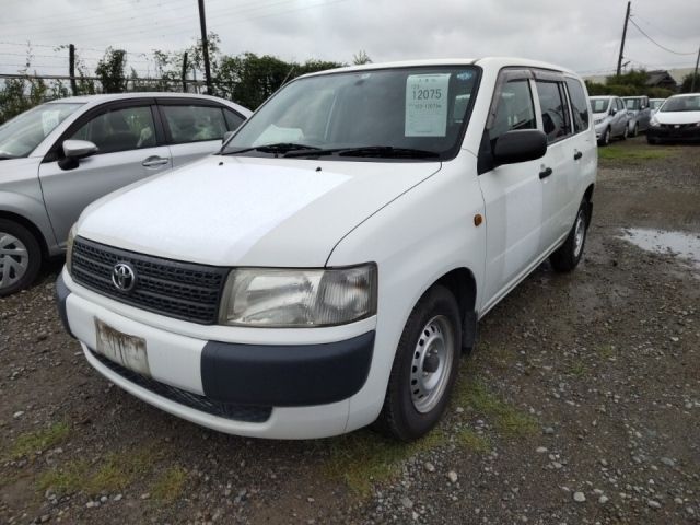 12075 Toyota Probox NCP50V 2012 г. (LUM Tokyo Nyusatsu)