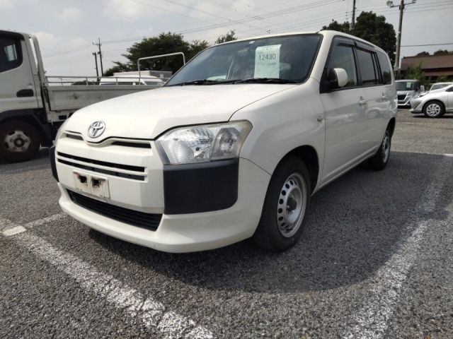 12430 Toyota Probox NCP160V 2015 г. (LUM Tokyo Nyusatsu)