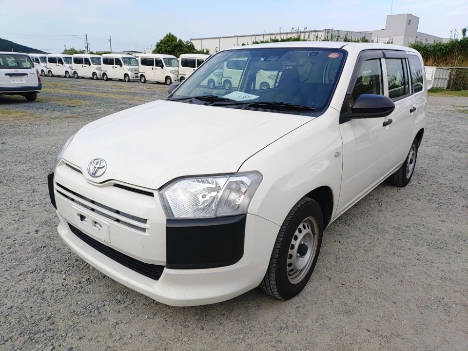 Toyota Probox NSP160V 2021
