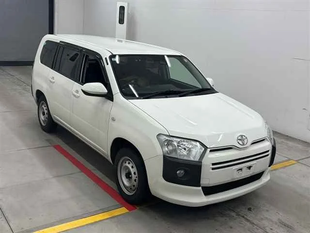 Toyota Probox NCP165V 2021