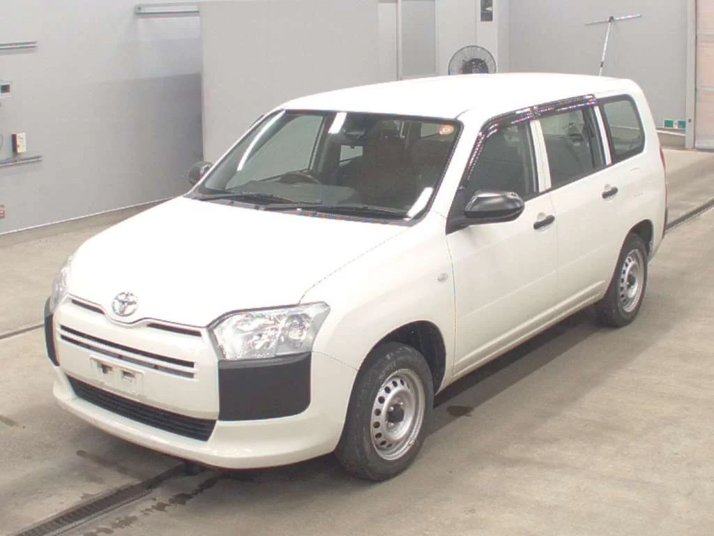 Toyota Probox NCP165V 2021
