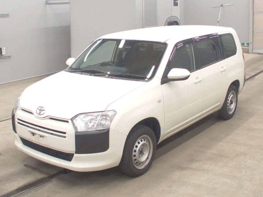 Toyota Probox NCP165V 2021