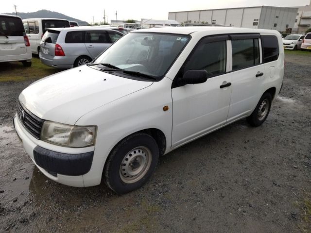 3835 Toyota Probox NCP50V 2011 г. (LUM Fukuoka Nyusatsu)