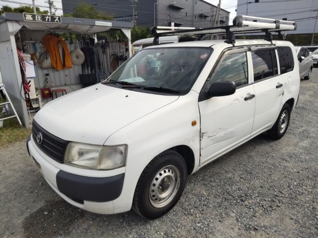 3912 Toyota Probox NCP51V 2011 г. (LUM Fukuoka Nyusatsu)