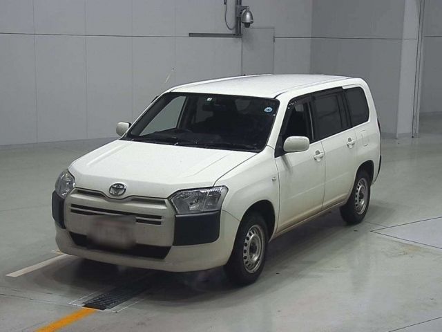 40090 Toyota Probox NCP165V 2016 г. (CAA Chubu)