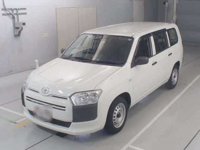 40126 Toyota Probox NCP160V 2018 г. (CAA Chubu)