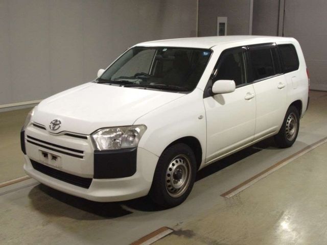 62046 Toyota Probox NCP160V 2015 г. (TAA Hyogo)