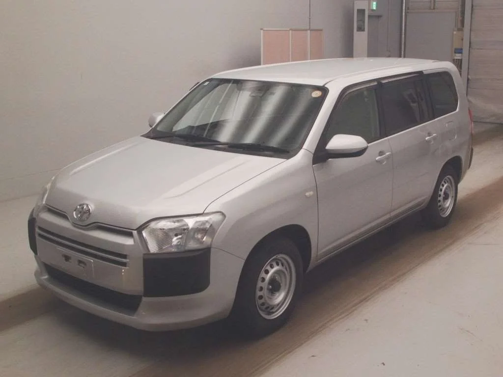 Toyota Probox NSP160V 2021