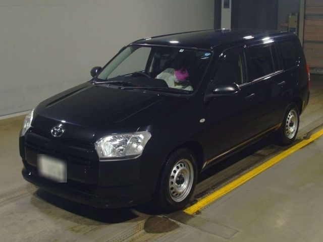 62075 Toyota Probox NCP160V 2022 г. (TAA Yokohama)