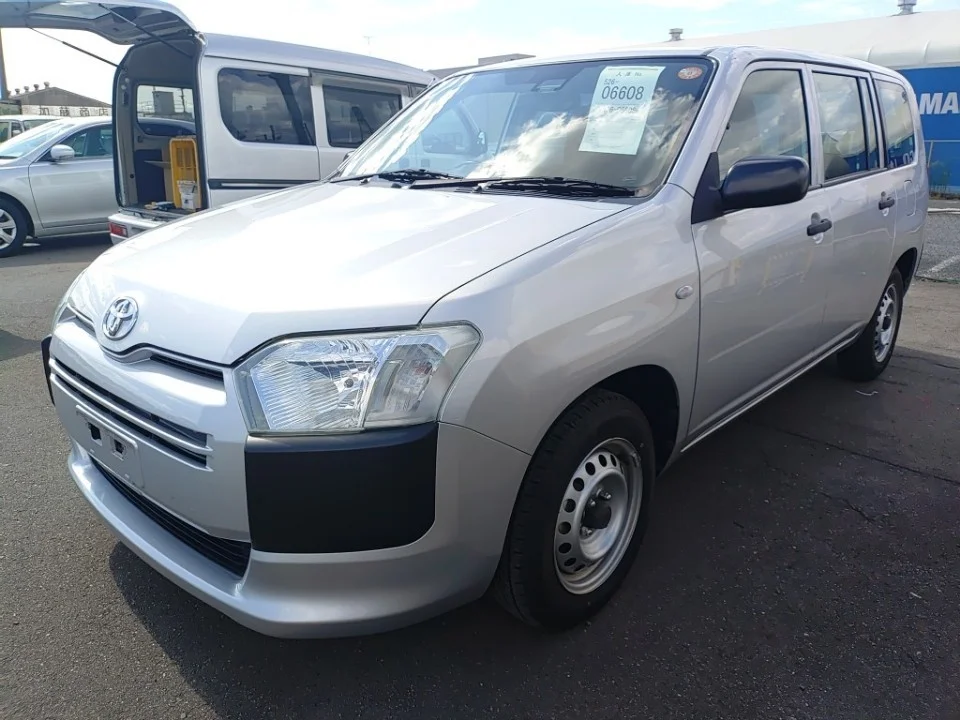 Toyota Probox NSP160V 2018